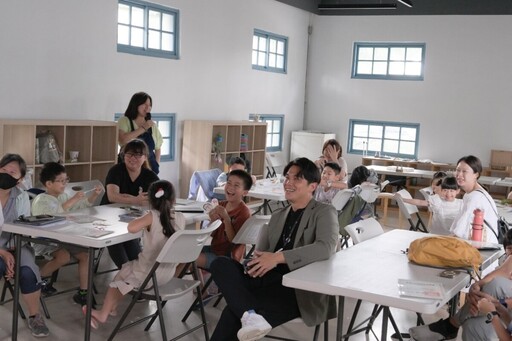 影像獻媽咪 嘉義市逐格動畫工作坊親子動手拍出母親節祝福