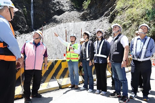 平靜橋復建進度超前達25.98% 南投縣長許淑華視察肯定並宣示職安落實