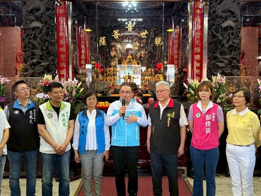 侯友宜蘆洲參拜 感謝信眾善心累積為地方建設努力
