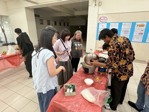 聖約翰科大跨國文化交流 印尼生美食料理傳遞家鄉味