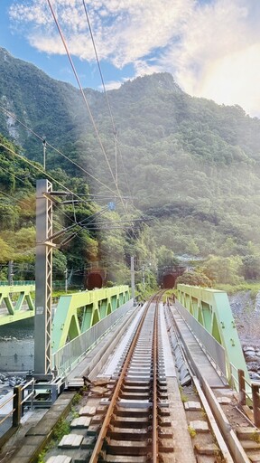 強降雨影響北迴線和仁至崇德間鐵路 搶通東正線已恢復單線雙向行車