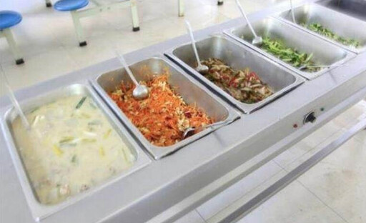 不要造謠沒飯吃,談談部隊伙食費/張競