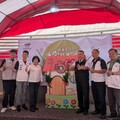 粽葉飄香傳溫情 攜手包粽慶端午