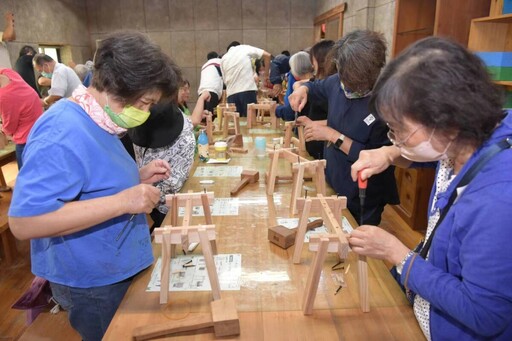 最療癒識詐行動 木作防詐小教室增進中高齡族群防詐知能