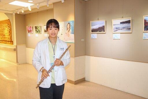 音樂治療師李昀儒「月影笛語」長笛獨奏會攝影展