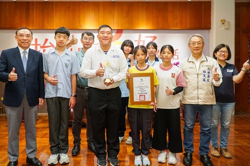 第25屆台新青少年菁英志工獎揭曉 林茂盛公開表揚宜蘭縣獲獎者