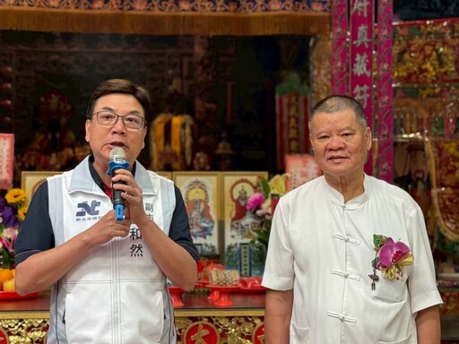文武大眾爺聖誕 劉和然參香祝壽廟方捐贈110萬助警勤務