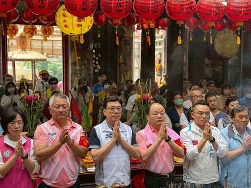 淡水年度盛事恭迎清水祖師公 劉和然祈求合境平安