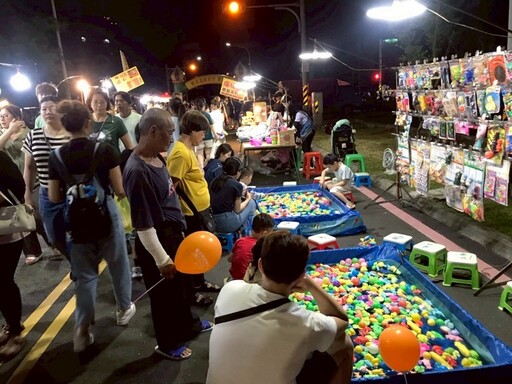 上百攤商進駐 礁溪溫泉夜市喜遷新址