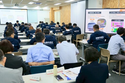 預算X青年X防疫X永續一次到位 陳其邁：市政不漏接