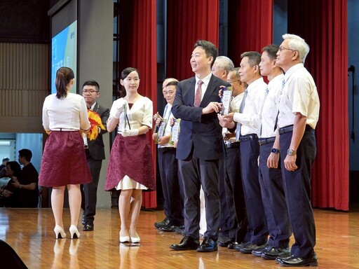 臺鐵喜迎138週年！114年鐵路節向受獎臺鐵人致上崇高敬意
