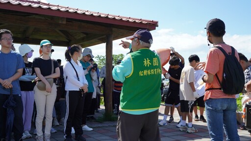 世界海洋日響應行動 林楷軒領軍青年志工林園淨灘164公斤垃圾