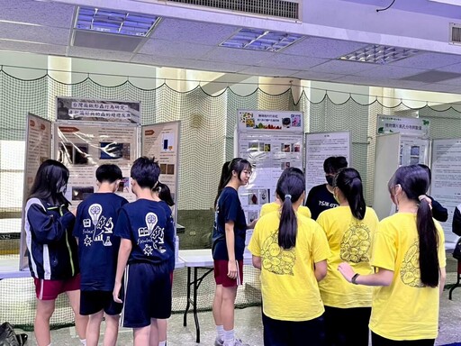 北興國中113學年度資優班獨立研究成果發表會《玉數臨風》 展現資優風華