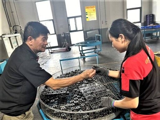 中彰投分署助企業回聘退休職人傳承經驗與技術 每年最高補助50萬元