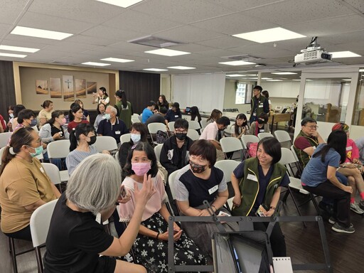 高雄12區志工攜手出發 芥菜種會打造社區助人守望網