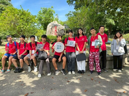國際志工帶AI進校園 學童創作山茶冒險漫畫