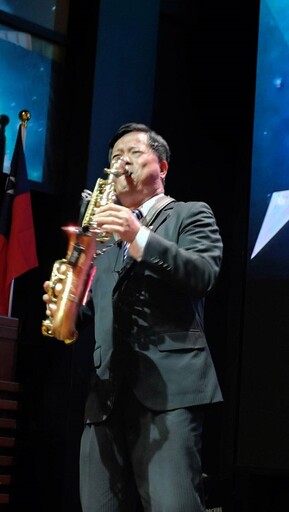 員山獅子會長異動 卸任會長吳玨慶交棒第42屆會長李瑞祥