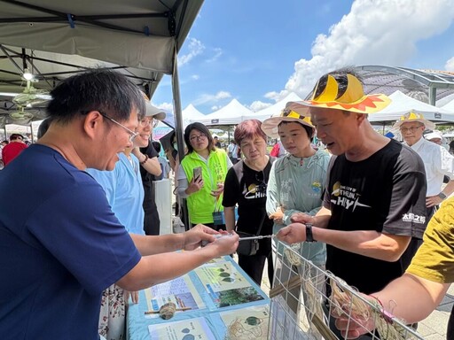 科學玩翻夏至日百人齊聚嘉義太空館 體驗北回歸線「立竿不見影」天文奇景