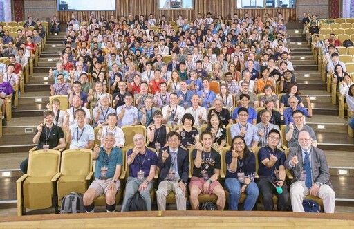 用數字與世界對話 中山大學國際線性代數學會年會登場