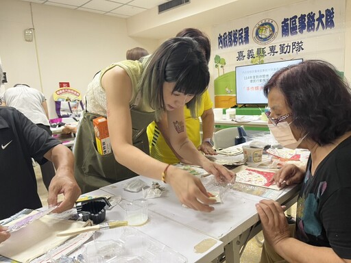 移民署嘉義縣服務站舉辦多元文化活動 邀新住民共迎夏至體驗驅蚊趣