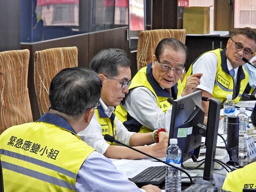臺鐵成立列車時刻調整一級應變小組 董事長鄭光遠視察全線列車正常運行