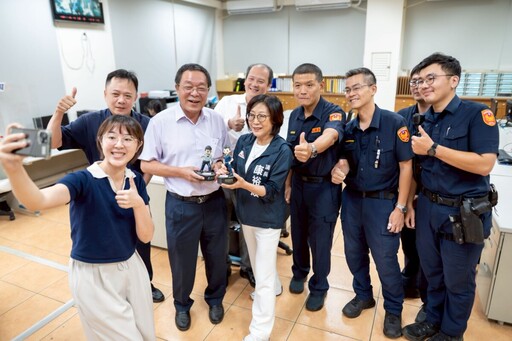 破案39件！茄萣警掃毒阻詐戰功彪炳 康裕成議長頒慰勞金力挺基層英雄