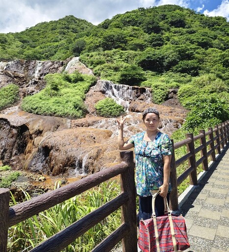 六月晴光下的山海小旅行/丁倩
