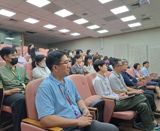 攜手共創廉能共好團隊 桃園市客家局舉辦「區辨便民與圖利」研習