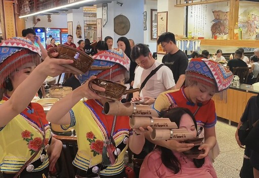 我在女兒城,與千年文化撞了個滿懷/劉奕伶