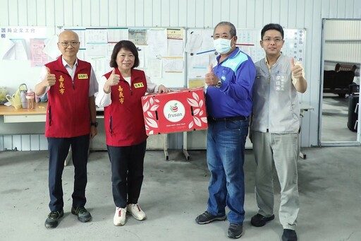 黃敏惠向風雨中最溫暖力量致敬 並慰勉第一線工程、清潔隊員