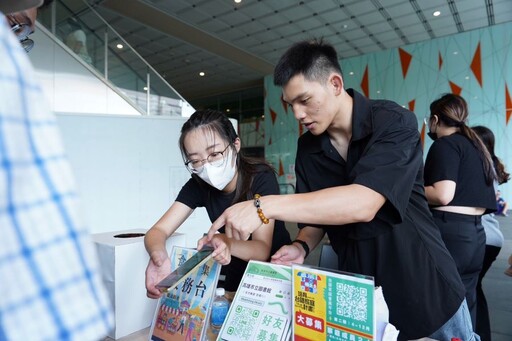 高市圖X水利局X社會局食農市集開幕 借書滿10冊兌換折價券