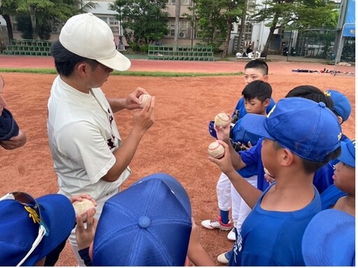 早稻田大學棒球隊來台交流球技、地方文化與情誼