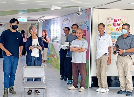 銀力飛行員Ready!勞動部打造銀髮無人機職能新航道