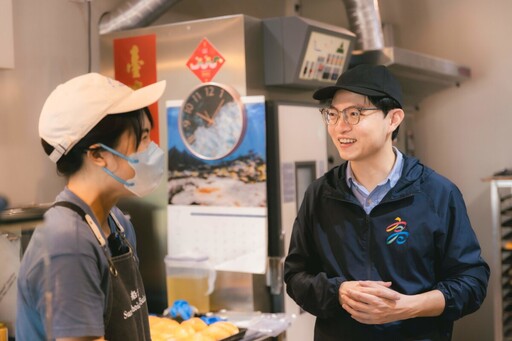 雄挺利助攻 旗津媳婦烘出海味傳說麵包店