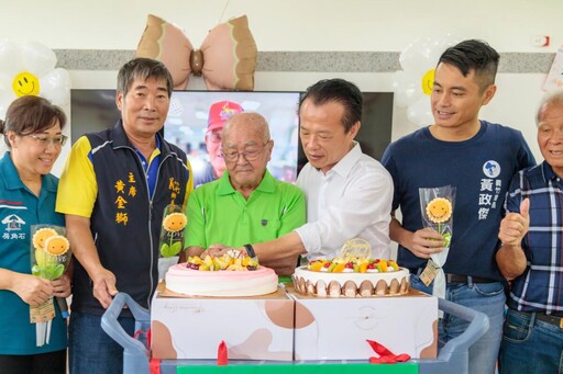 愛的傳聲筒 嘉縣社福機構歡慶父親節鼓勵開口說愛
