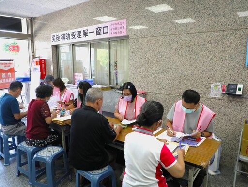 800臨時工職缺助災後重建 翁章梁前往關心