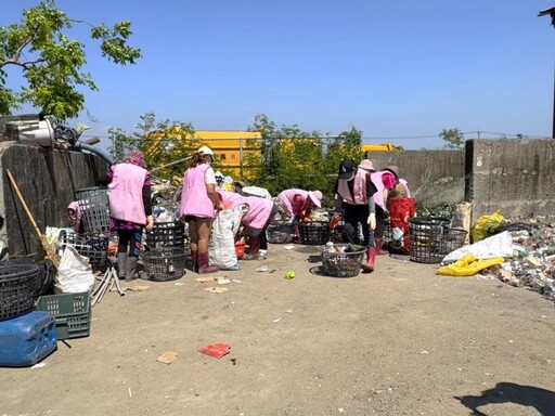 800臨時工職缺助災後重建 翁章梁前往關心