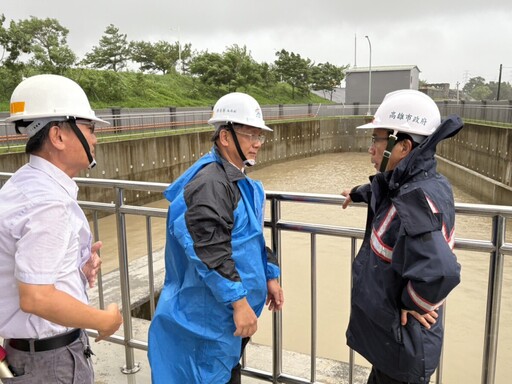 楊柳颱風來襲 林副市長視察岡山區五甲尾及湖內抽水站