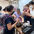 專業暖心雙驅動 崇仁醫護美容保健科x啟智協會用技術撫慰弱勢身心