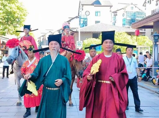 沸騰了！明月山狀元巡遊 驚艷時光傳承千年文脈！