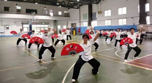 江西吉安舉行首屆海峽兩岸武術大賽 兩岸武術團體以武會友切磋武藝