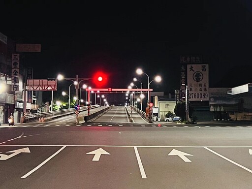 博愛陸橋段配合鐵高施工因近日天候問題展延 陸橋9/8-12夜間及北香湖公園停車場8/4至9/21全天封閉