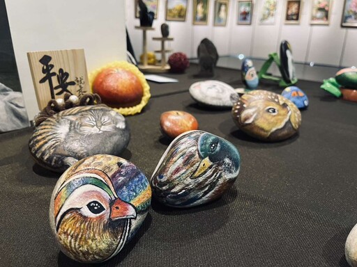 海線社大3D彩繪聯展 立體創作驚豔北港