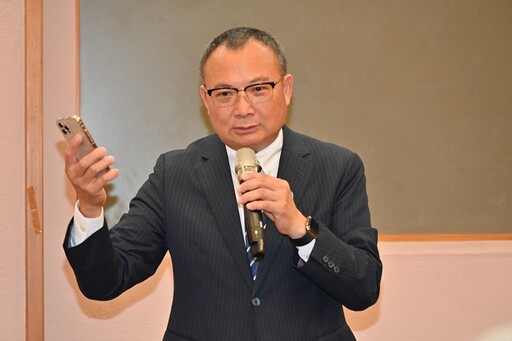 助學扶弱樹立典範 宜蘭縣清寒卓越獎助學金頒發56學生受惠