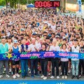 嘉市榮獲遠見雜誌「運動友善之都」嘉義雙潭星光路跑 黃敏惠與4千跑者點亮雙潭夏夜