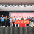 桃園三連霸！龍潭茶農謝來英勇奪2025全國優質東方美人茶評鑑比賽特等獎
