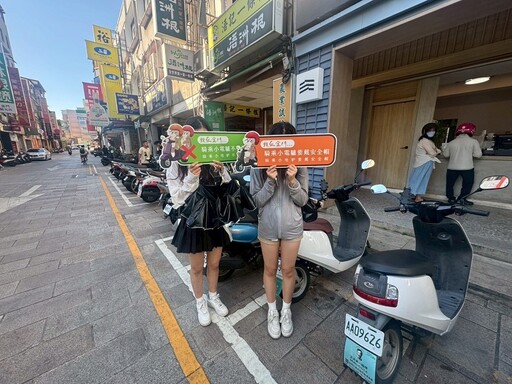 陸客騎電動車趴趴走 金門縣府加強違規安全教育管理