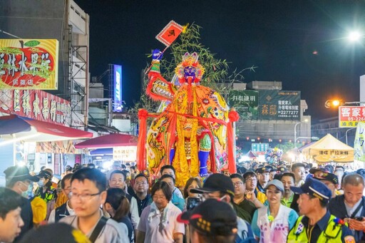 大士爺祭14日深夜火化升天