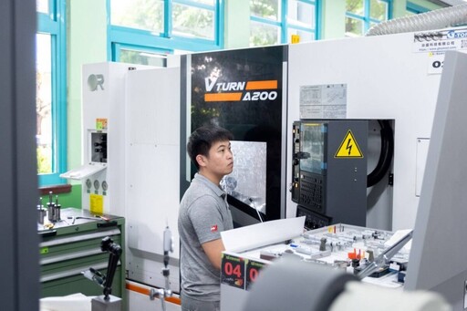 中彰投分署培訓吳德龍獲選CNC車床國手全力備戰2025亞洲技能競賽