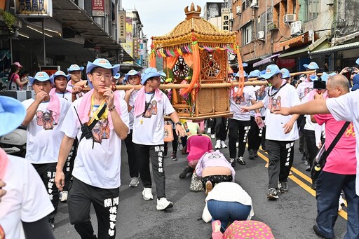 海陸遶境齊發 蘭陽媽祖文化節上千信眾隨行